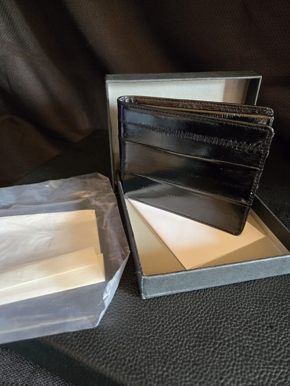 Lee Sands Classic Black Eel Skin Leather Mens Wallet New In Box